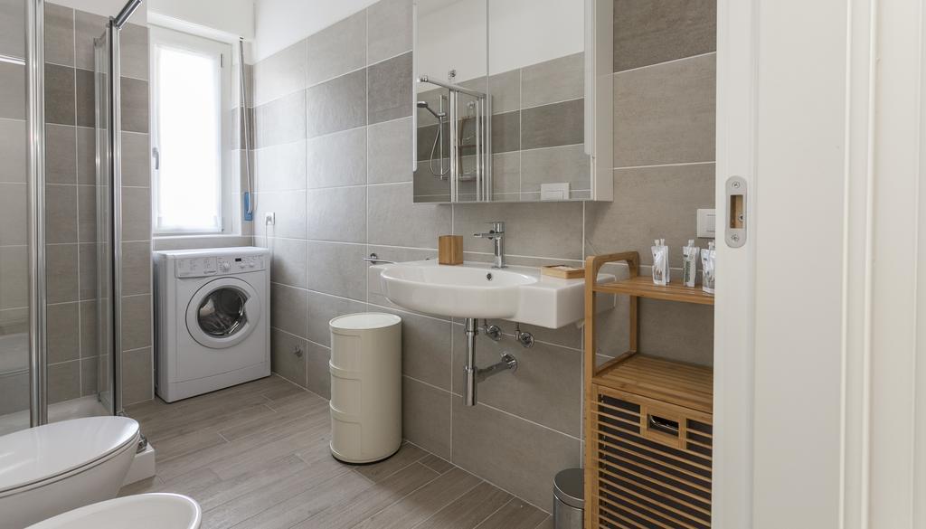 Italianway-Veniero 8 Apartment Милано Екстериор снимка